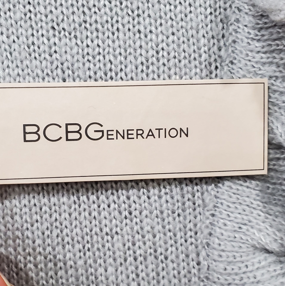 🆕️ BCBGeneration Ruffle Sweater - Picture 4 of 7